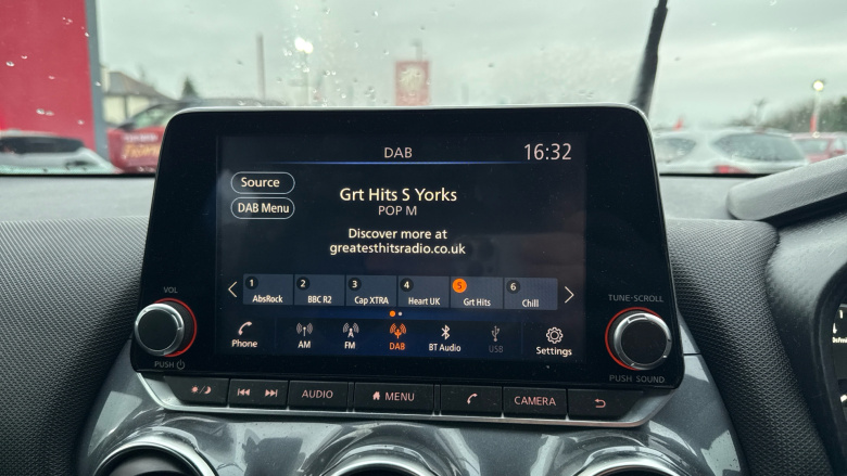 Nissan Juke 1.0 DiG-T Acenta 5dr Petrol Hatchback